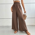 Braune Weite-Bein-Hose mit hohem Bund, gesmokter Taille und vertikaler Texturierung - S / Braun