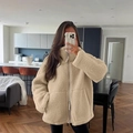 Minimalistische beige lamswollen jas met opstaande kraag en rits voor herfst en winter - S / Tops / Khaki