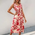 Robe d'été sans manches à imprimé floral rouge avec taille froncée et coupe trapèze - S / Rouge