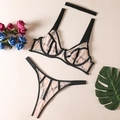 Conjunto de lencería de malla rosa transparente con borde negro, sujetador, tanga y choker - S / Negro