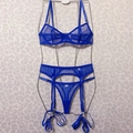 Ensemble de lingerie 3 pièces bleu roi en tulle à pois avec porte-jarretelles et string - S / Bleu