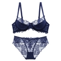 Set lingerie in pizzo blu scuro con reggiseno in mesh floreale e slip coordinati con fiocco - Blu / 40d=90d=xxl