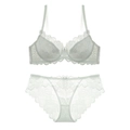 Elegante completo intimo in pizzo bianco con dettaglio a fiocco su sfondo bianco - S / Bianco