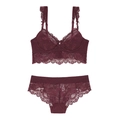Ensemble de lingerie en dentelle avec soutien-gorge à armatures et culotte bordeaux - 70A / Bordeaux