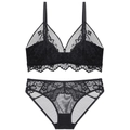 Completo intimo in pizzo nero con motivi floreali e bordi smerlati raffinati - S / Nero