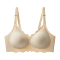 Sujetador push-up sin costuras con bordes festoneados en color beige para un look liso - S / Color Piel