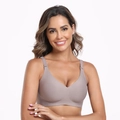 Sujetador sin costuras cuello en V con tirantes finos ajustables color nude en modelo - S / Gris