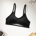 Damen Sport BH in Schwarz aus Rippstoff mit dünnen Trägern und Cutout-Detail am Band - S / Schwarz