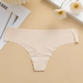 String beige sans couture en soie glacée respirante avec bords ondulés découpés au laser - S / Chair
