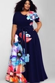 Detail von Blumenmustern am kurzärmeligen dunkelblauen Maxi-Kleid in Übergröße - 1XL / Dunkelblauer Druck