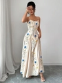 Detailansicht eines beigen floralen Maxikleides mit Spaghettiträgern und fließendem Saum - 1XL / Regenbogen