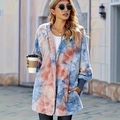 Giacca con cappuccio in peluche tie-dye da donna in lana d'agnello azzurro e rosa - S / Arcobaleno/Tie-dye