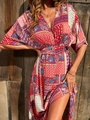 Böhmisches Maxikleid mit V-Ausschnitt, Paisley-Geometrie-Muster und hoher Taille - XS / Rot