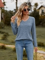 Camiseta de manga larga con cuello en V para mujer en azul empolvado con canalé - Azul