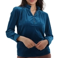 Pauwblauwe fluwelen blouse met lange mouwen, ruffelkraag en knoopsluiting - S / Donkerblauw