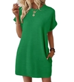 Detail view of emerald green short sleeve dress with round neck and side pockets - Green