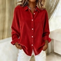 Damesoverhemd van rood corduroy met lange mouwen en witte knopen voor de herfst - S / Scharlaken