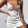 Détail de la robe moulante en jean blanc avec fermeture éclair ronde et fines bretelles - S / Haut Et Bas / Blanc