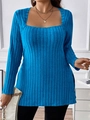 Détail du haut bleu à manches longues avec décolleté carré chic et tissu côtelé texturé - XL / Bleu Royal