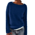 Detail van donkerblauwe gebreide trui met ronde hals en zachte pluizige textuur - S / Tops / Blauw