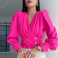 Blusa cruzada fucsia con cuello en V pronunciado, mangas abullonadas y botones dorados - S / Rosa Rojo