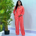 Zweiteiliges Damen-Set mit orange-weiß gestreiftem Hemd und weit geschnittener Hose - S / Orangerot