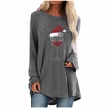Gros plan sur l'imprimé verre de vin festif avec bonnet de Noël sur t-shirt gris foncé - S / Hauts / Gris (Impression de Verre à Vin-2081)