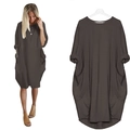 Robe t-shirt en maille ample café foncé élégante avec manches longues et grandes poches - S / Café