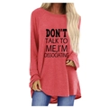 T-shirt ample à manches longues pour femmes en rouge avec imprimé lettres noires - S / Carmin