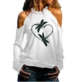 Detailansicht des weißen Langarmshirts mit Cold-Shoulder-Design und Libellen-Herz-Print - S / Libellen-Herz-Druck