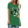 Grünes Kurzarm-T-Shirt für Damen mit verschlungenen Herzmotiven und abgerundetem Saum - S / Grün