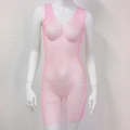 Dettaglio dell'abito in rete rosa con strass, scollo a V e cristalli scintillanti elastici - 90cm-Scollo a V / Rosa