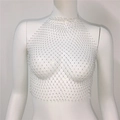 Primer plano del top halter de malla blanca con diamantes de imitación brillantes - Blanco