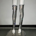 Funkelnde silberne Strass-Netz-Overknees mit reflektierendem Glitzereffekt - Einheitsgröße / Schwarze Beinstulpen