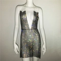 Dettaglio dell'abito a scollo all'americana con paillettes argento e spalline a catena - S / Nero