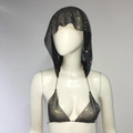 Dettaglio del copricapo a rete nero con strass e top bikini coordinato per festival - S / Nero