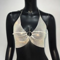 Dettaglio top a rete con strass aurora e anello in metallo per un look sensuale - Taglia unica / Bianco con Strass AB