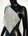 Dettaglio top a bandana in strass argento con rete metallica e catena scintillante - Taglia unica / Argento