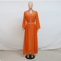 Oranges Langarm-Kaftan-Kleid aus Chiffon mit silbernen Strasssteinen und Gürtel - S / Orange