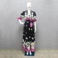 Detail view of V-neck printed long dress with floral daisy pattern and pink accents - S / Black