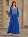 Elegante abito lungo musulmano blu con maniche lunghe e motivo geometrico - S / Blu