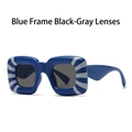 Montura cuadrada azul con rayas grises y cristales oscuros para gafas de sol modernas - Montura Azul Lentes Grises