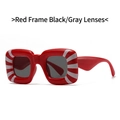 Gafas de sol cuadradas rojas con rayas blancas y lentes grises para hombres y mujeres - Montura Roja Lente Gris