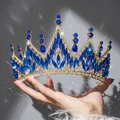 Goldene Barock-Tiara mit tiefblauen Marquise-Kristallen und funkelnden Strasssteinen - Blau
