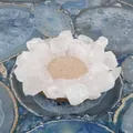 Handgefertigter Lotus Kerzenhalter aus natürlichem Rosenquarzkristall mit Korkboden - Weißer Kristallkerzenständer (ca. 9 Cm Durchmesser Kerze Nicht Enthalten)