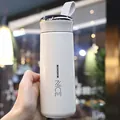 Termo de vacío blanco con tapa cromada y correa de silicona, diseño elegante de mano - 401-500ml / Blanco