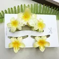 Five-piece yellow frangipani hair clip set with large shark clip and small pins - Three Frangipani Gradient Yellow Set (with Card)