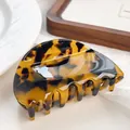 Minimalist tortoiseshell acetate hair claw clip with a glossy semi-circle vintage design - 7.5cm / Coffee Tortoise 7.5CM