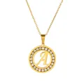 Elegante collana in acciaio dorato con pendente circolare, lettera A e zirconi incastonati - Lettera A