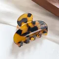 French vintage tortoiseshell pattern acetate hair claw clip with glossy finish - Brown Tortoiseshell 4cm